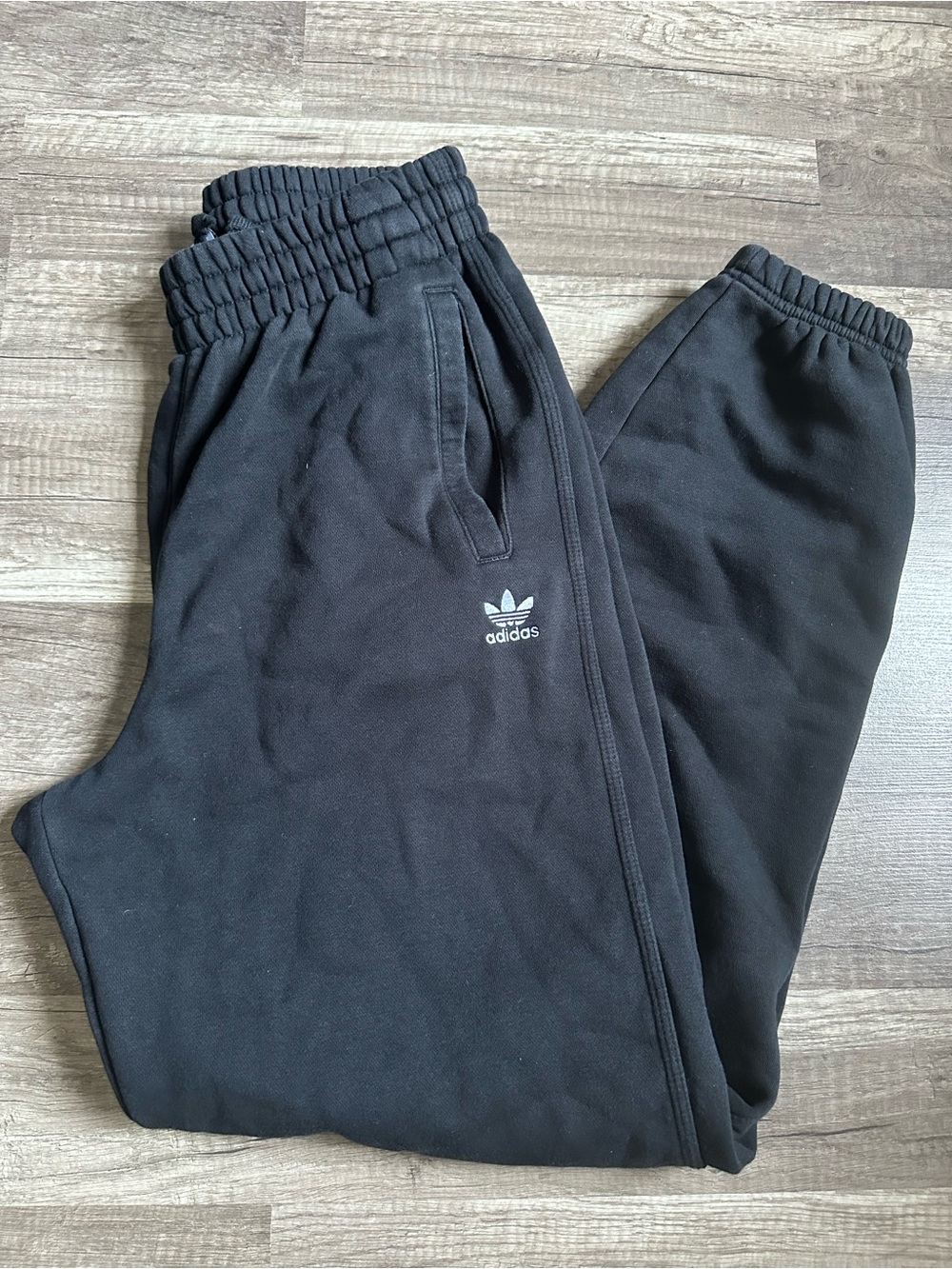 adidas Women’s trefoil Joggers with Elastic Waist